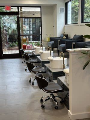 best nail salon savannah ga|emarie boutique nail salon savannah.